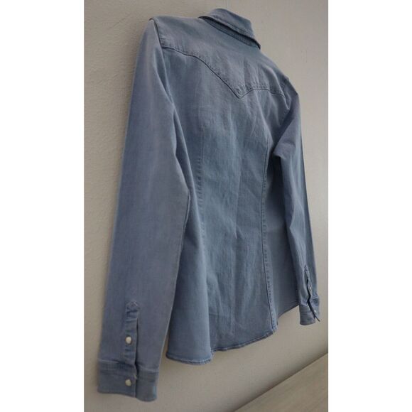 True Religion 207151R Women’s Sz M Blue Western Button-Up L/S Denim Shirt - Picture 3 of 11